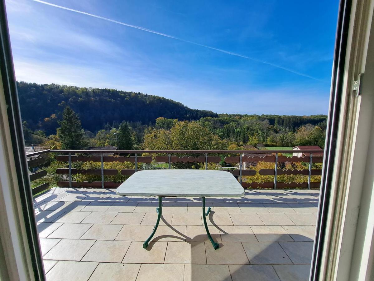 Cosy House In Picturesque Jura Vila Doucier Exterior foto